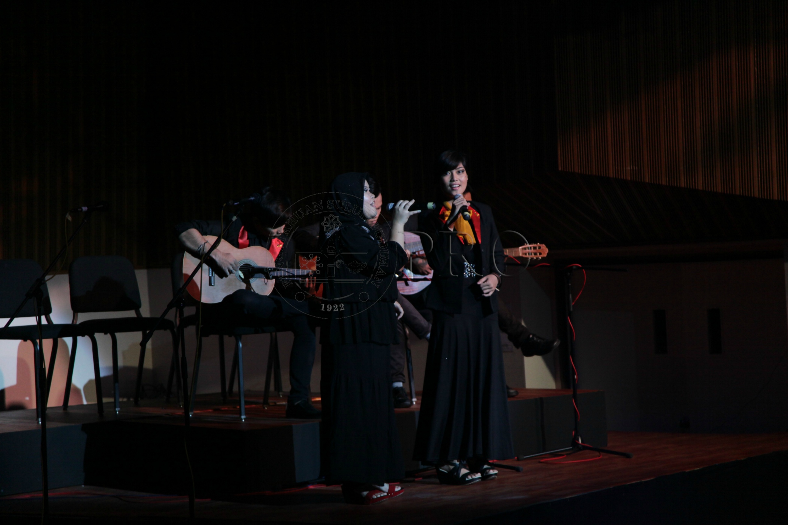 PRO 14 29 RARE IMG 0556